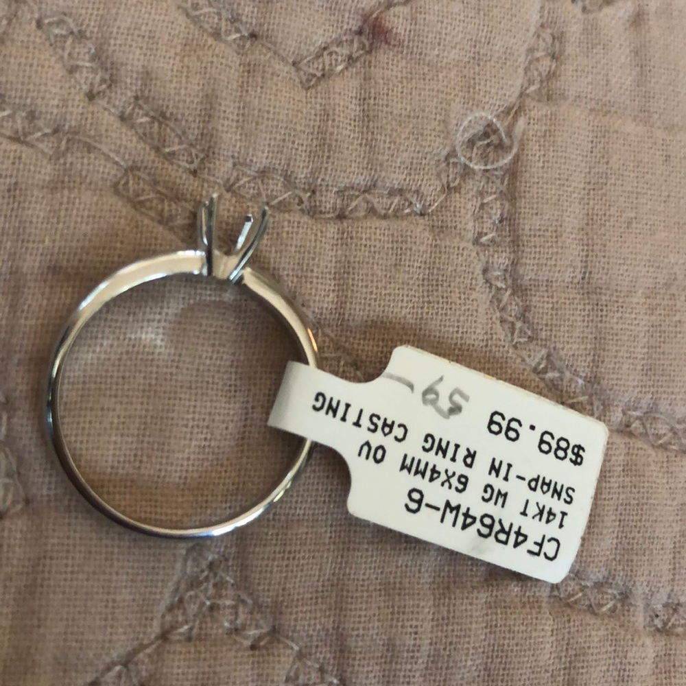 Sold *14kt gold ring casting